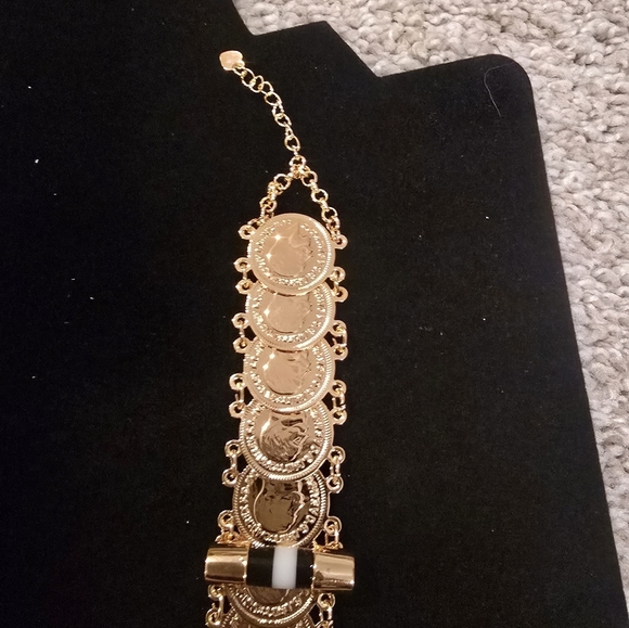 18kgp Dubai Jewelry Elegant Gold Coin Bracelet - Picture 7 of 8